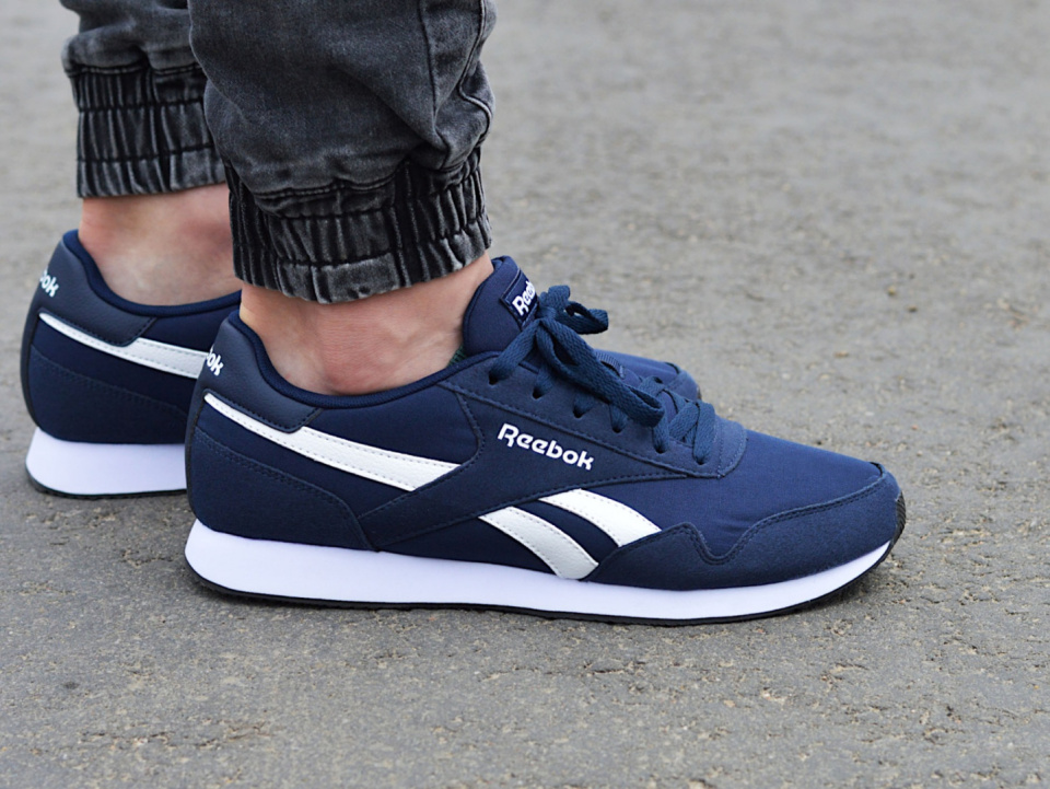 reebok cl jogger